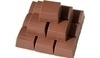 Kostky čokolády naskládané na sobě