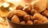Ořechy v misce 