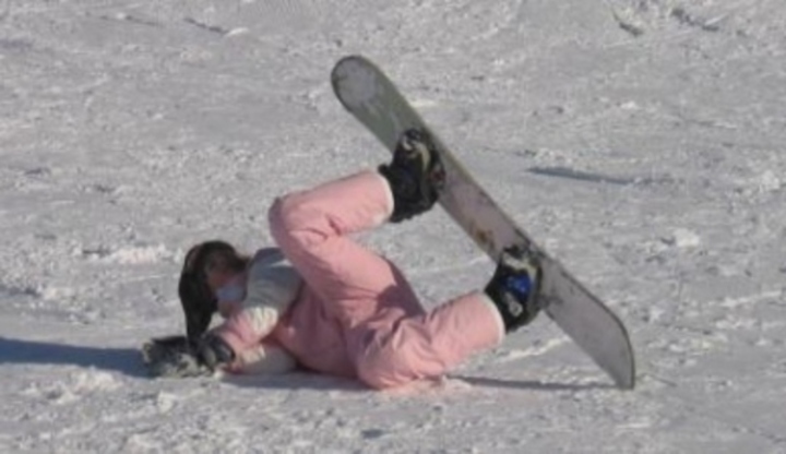 Pád na snowboardu 