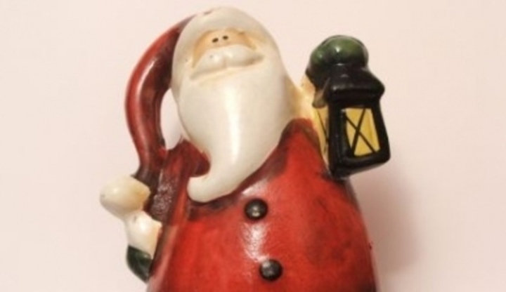 Vánoční postavička s lucernou 