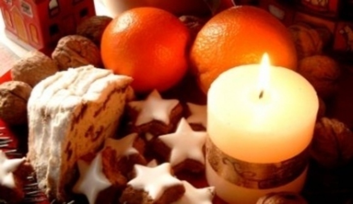 Pomeranče s cukrovím a svíčkou