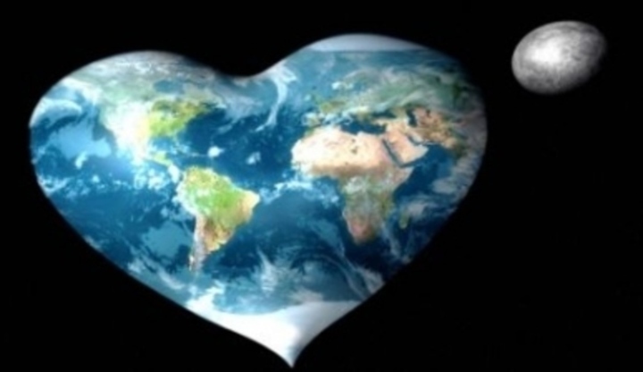 Planeta země ve tvaru srdce 